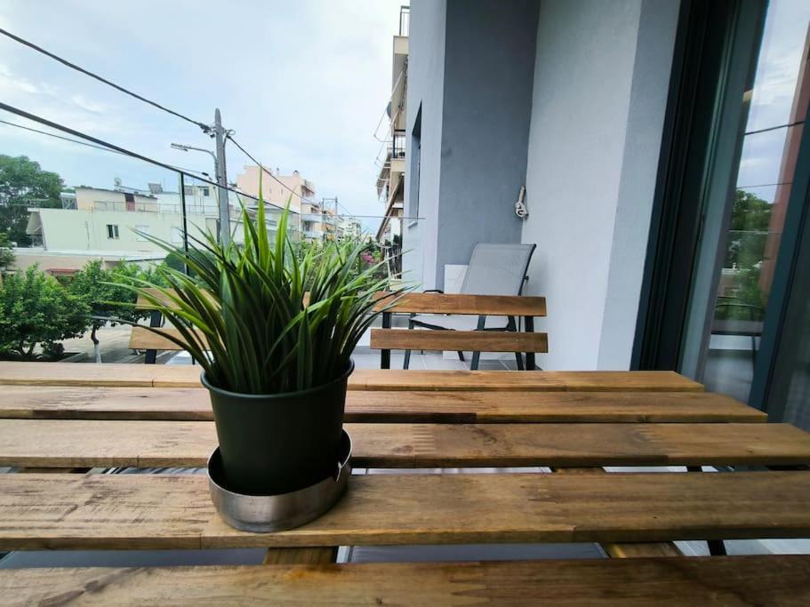 Floral Home 2 - 1St Floor Apt With Private Parking! Atenas Exterior foto